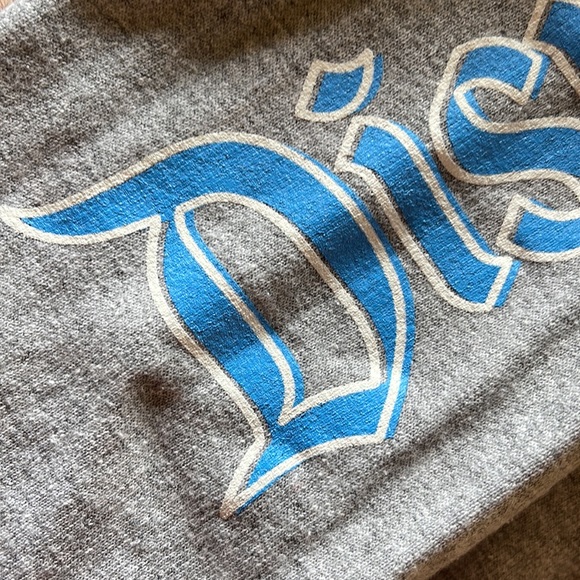 2022 Disneyland Sweatshirt - Picture 7 of 10